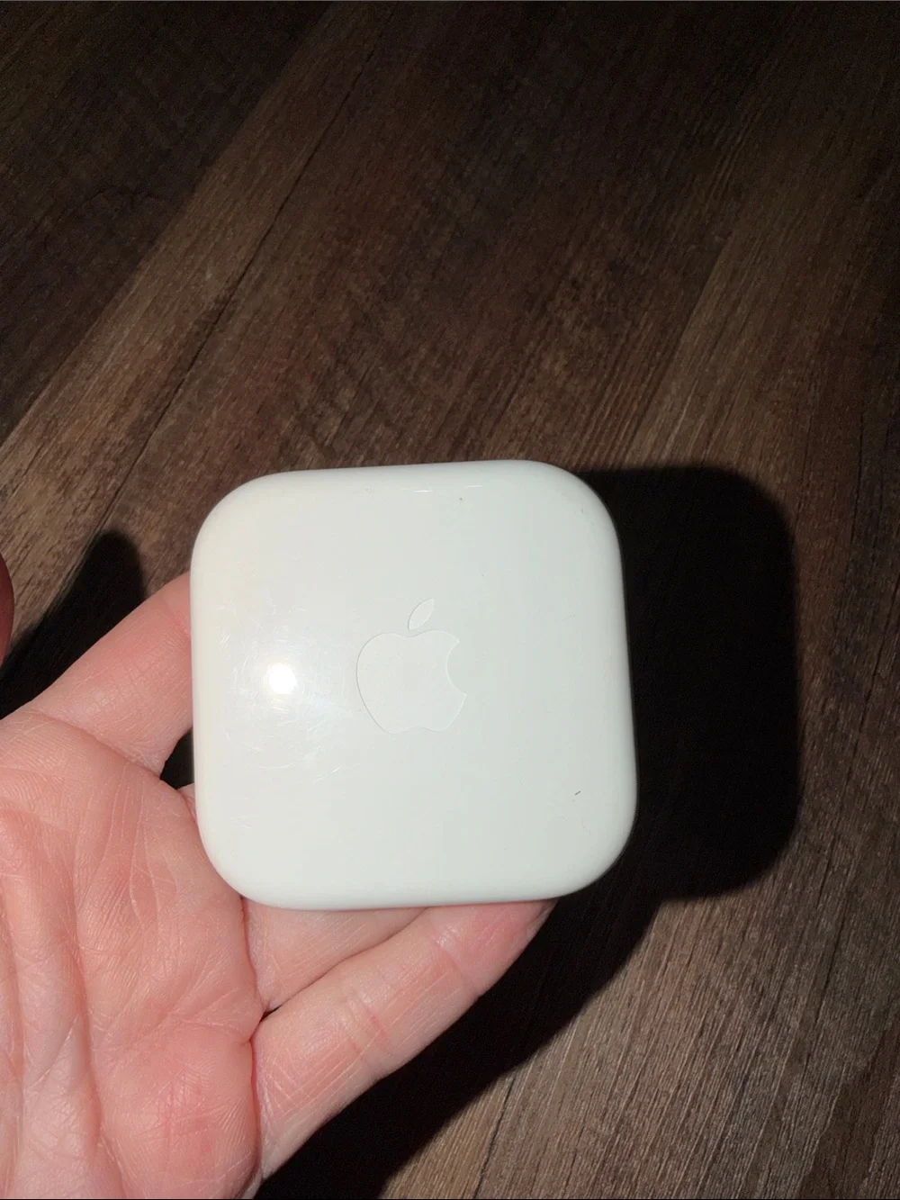 **NEW** Apple corded earbuds